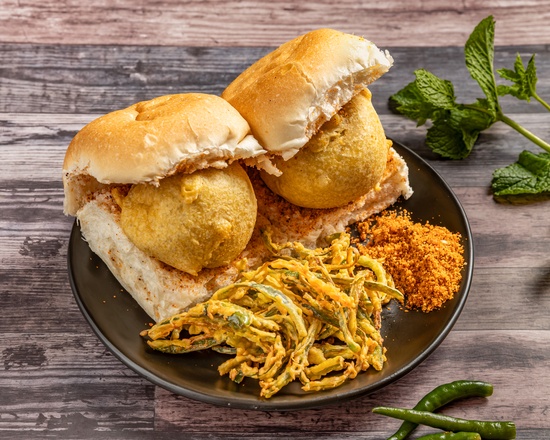 Mumbaicha Vadapav's authentic Mumbai-style vadapav served fresh in Parramatta